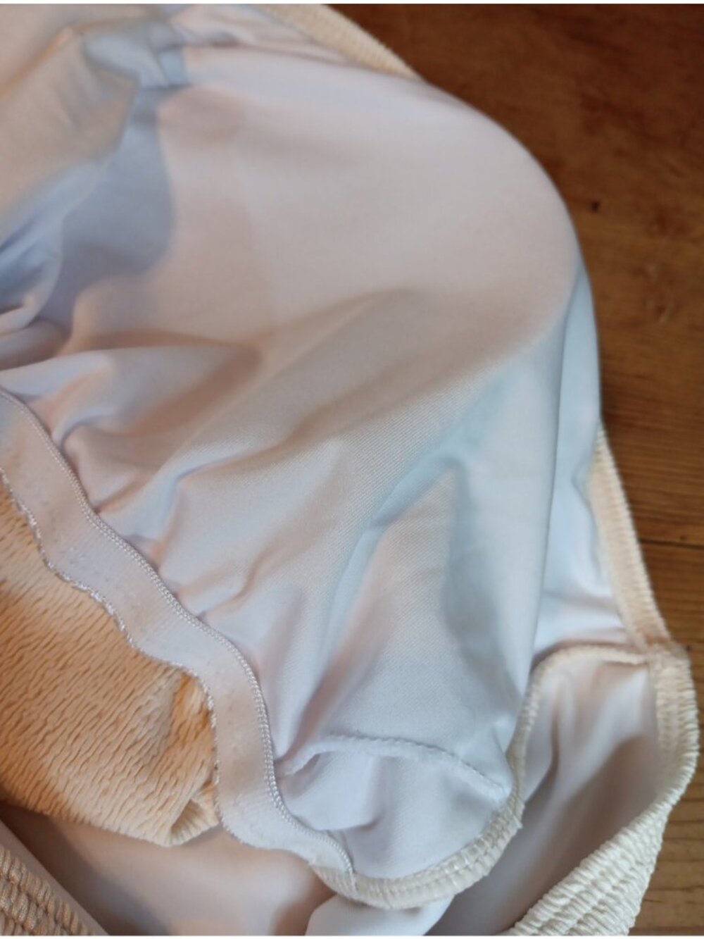 Summer Mae Maternity Swimsuit SZ M Cream One Piece One Shoulder Ribbed Pregnancy - Picture 6 of 7